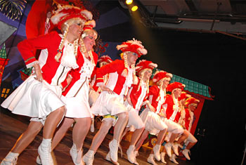 Erstes lesbisches Mariechen-Tanzcorps